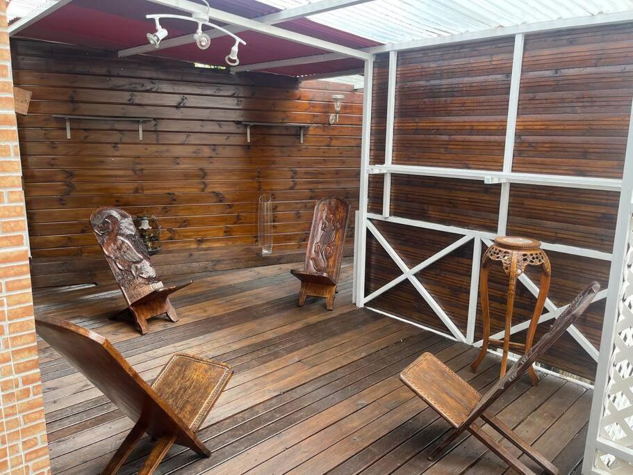 La Villa Creole - Location Saisonniere Силаос Екстериор снимка