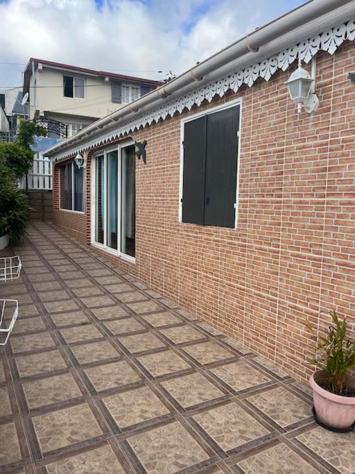 La Villa Creole - Location Saisonniere Силаос Екстериор снимка